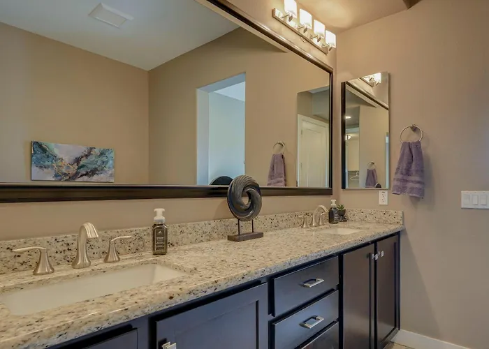 Pool Access! Mtn-view Desert Escape In